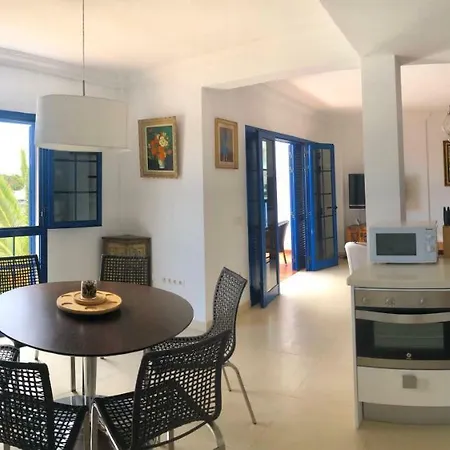 Апартаменты Terraza El Charco